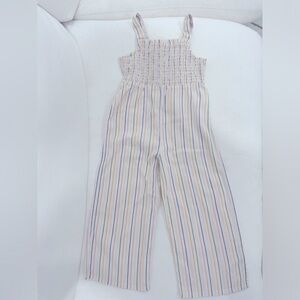 💐☮️ Super cute wide leg cotton jumpsuit by Old Navy in size 4T girls! Worn once!